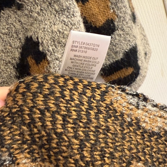 Fortune + Ivy Leopard Print Open Cardigan - Size L - Picture 6 of 6